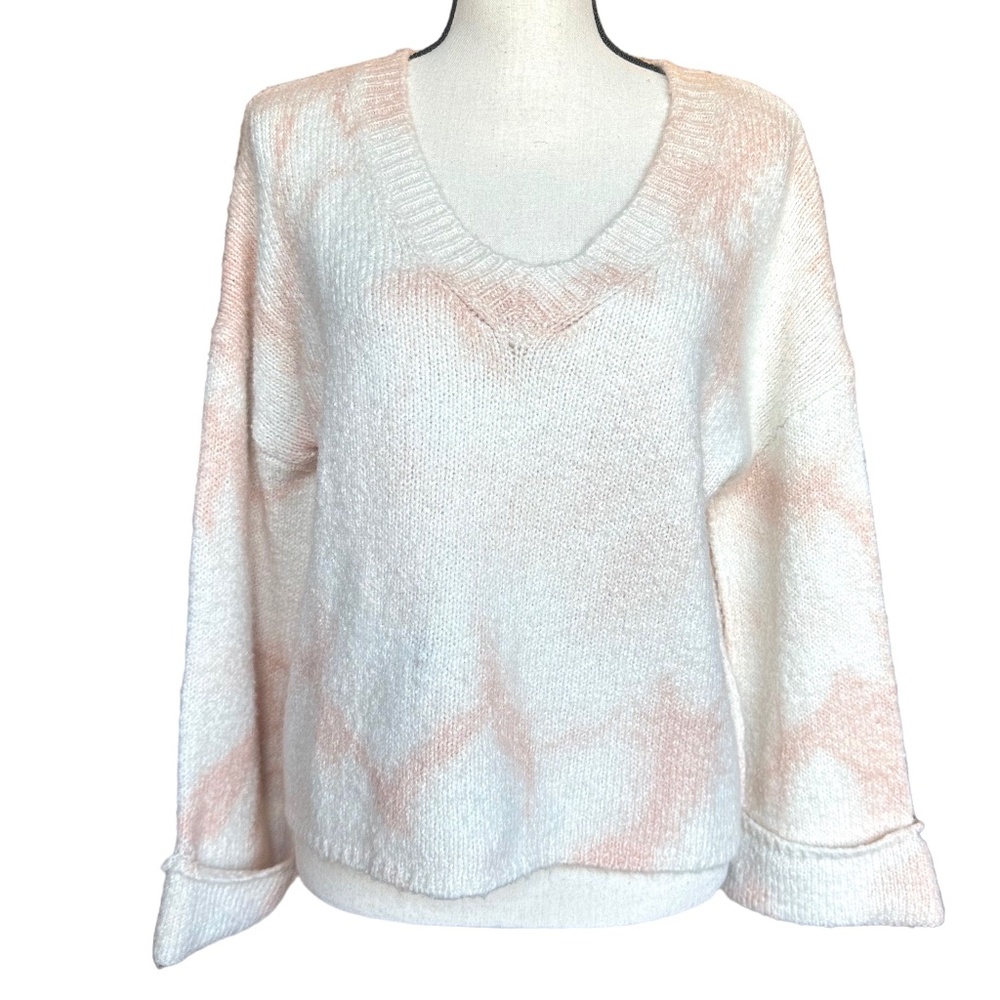 Anthropologie White and Blush Pink Sweater Sz XS‎